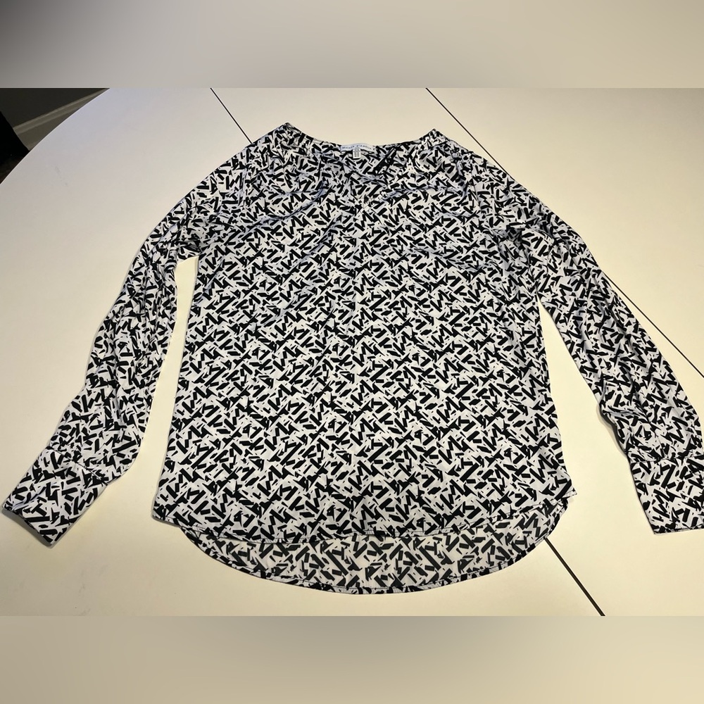 Maison d’ Amelie Paris black and white XS long sleeve blouse